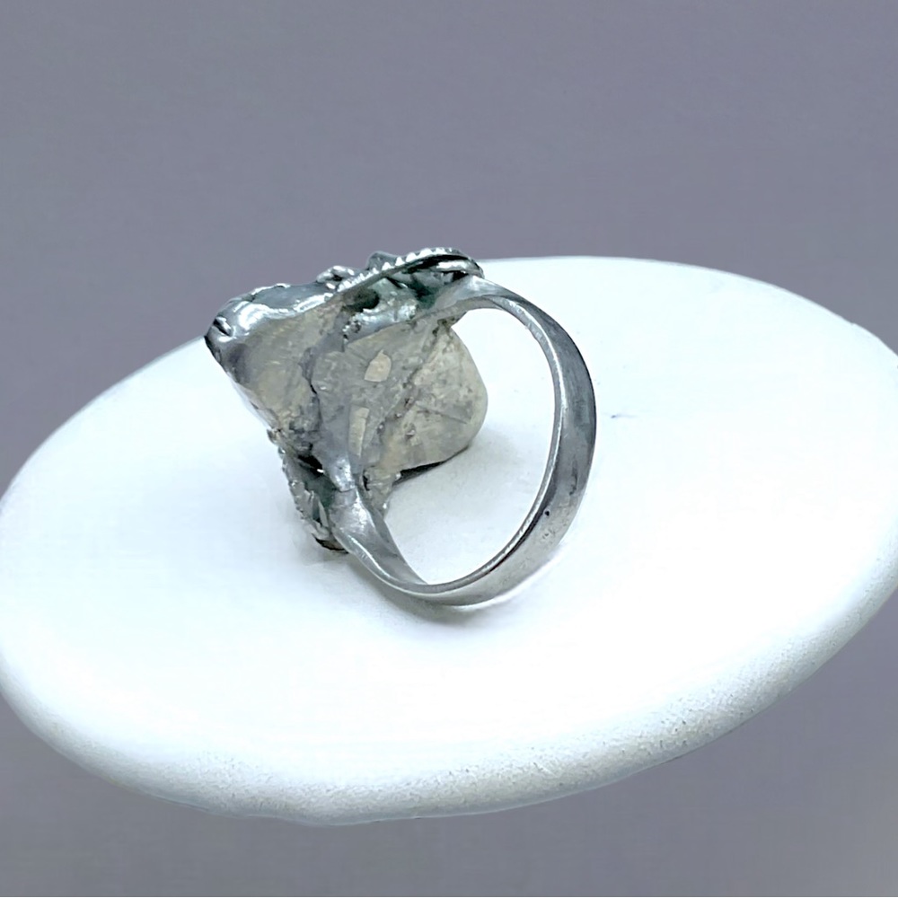🌺Antique Silver &  Amber Ring - Picture 5 of 10